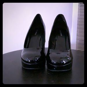 Patent leather wedges